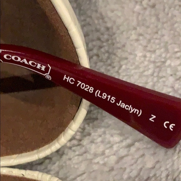 Coach sunglasses - Picture 4 of 4